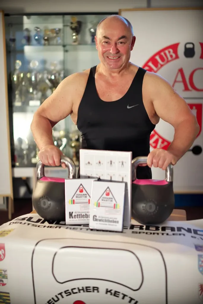 Mark Dorninger - Kettlebell.eu - DSC00232 Kettlebell Presentation