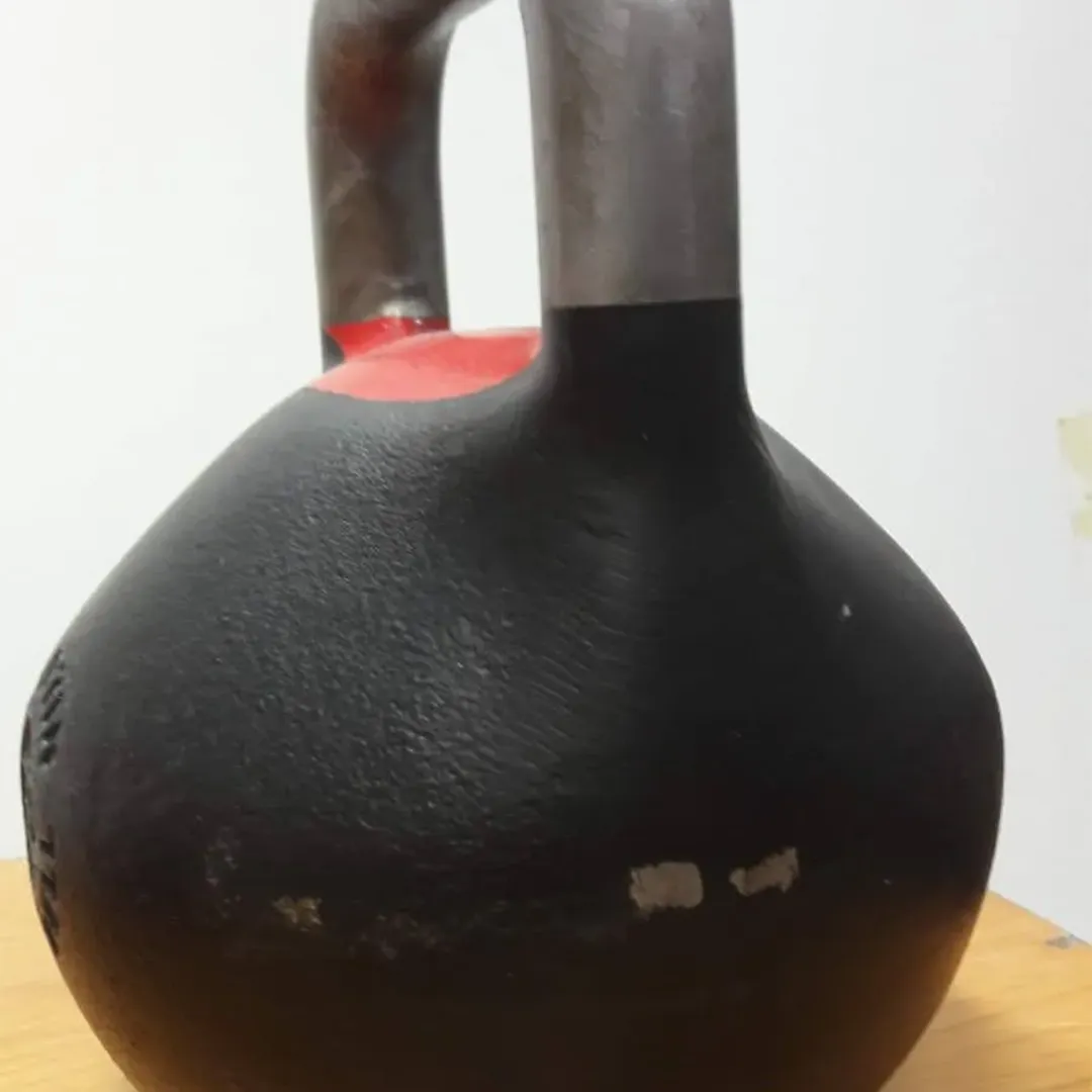 Mark Dorninger - Kettlebell.eu - pulverbeschichtung Kettlebell